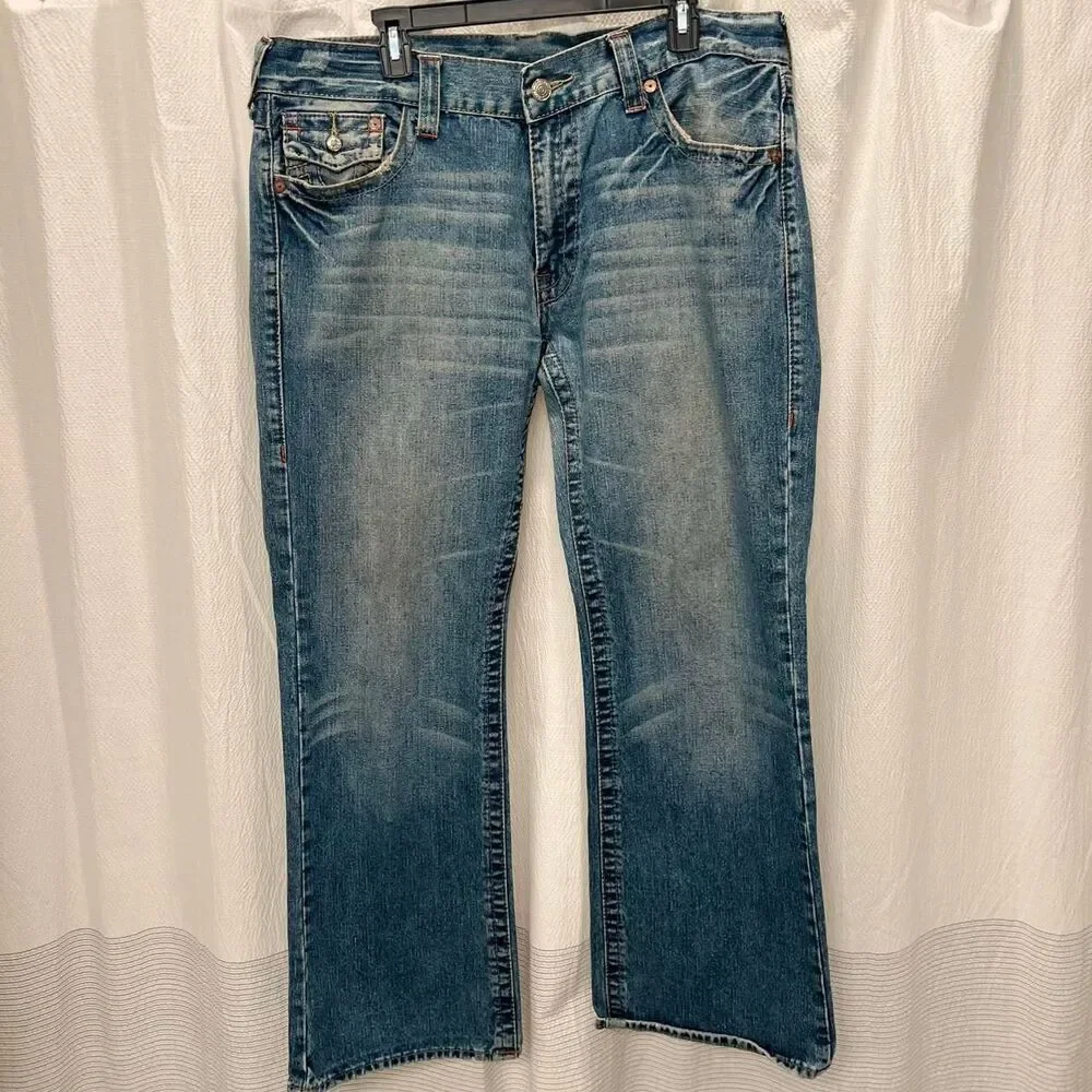 True religion embroidered back pocket jeans